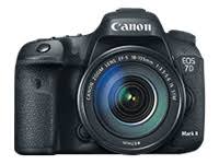 Canon EOS 7D MarkIIデジタル一眼レフカメラEF-S18-135mm ISUSMレンズWi-Fiアダプターキット