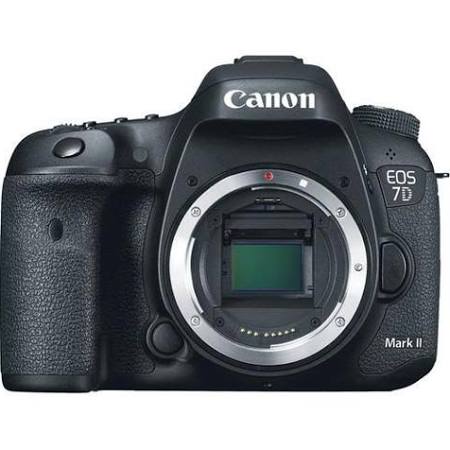 Canon EOS 7D Mark IIデジタル一眼レフカメラ（18-135mm IS STMレンズインターナショナルバージョン付き）（保証なし）