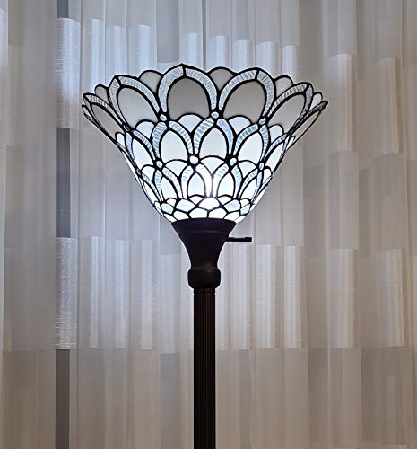  Amora Lighting ティファニースタイル トルシエール スタンディングピーコック フロアランプ 高さ72フィート ステンドグラスシェード ホワイト アンテ...